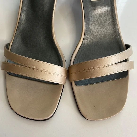 NORDSTROM Ankle Strap Heels, 9M - Picture 3 of 13